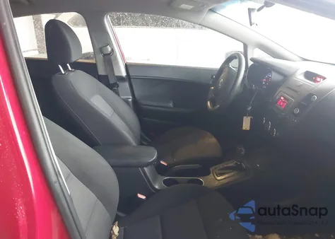 2014 Kia Forte Lx z USA, uszkodzony, nr VIN KNAFX4A67E5189947